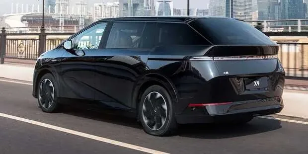 Xpeng X9 (2026)