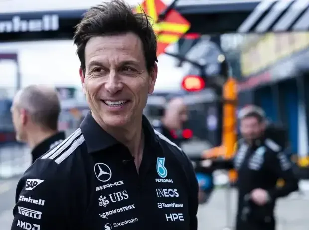 Title image for the news: Toto Wolff reacts to the ongoing criticism from Max Verstappen