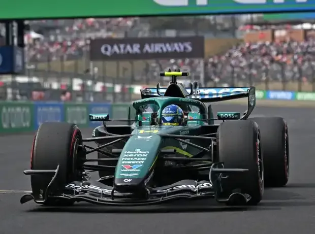 Goal achieved: First Grand Prix distance for Aston Martin by Fernando Alonso
