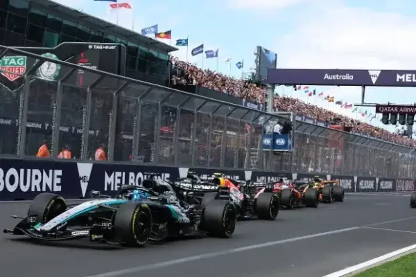 Start chaos in Melbourne: F1 politics blocks a quick solution
