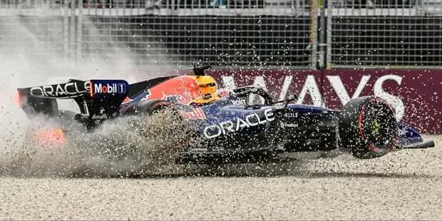 Max Verstappen's accident in Formula 1 qualifying in Australia 2026