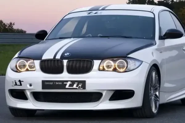 BMW Concept 1 Series tii (2007): Lightweight design with Alcantara