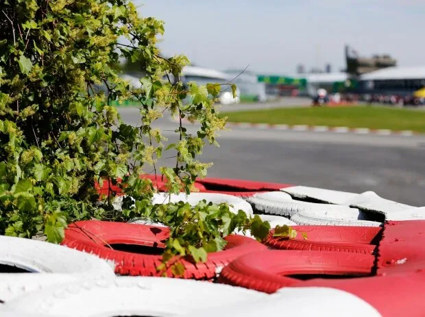 The FIA project