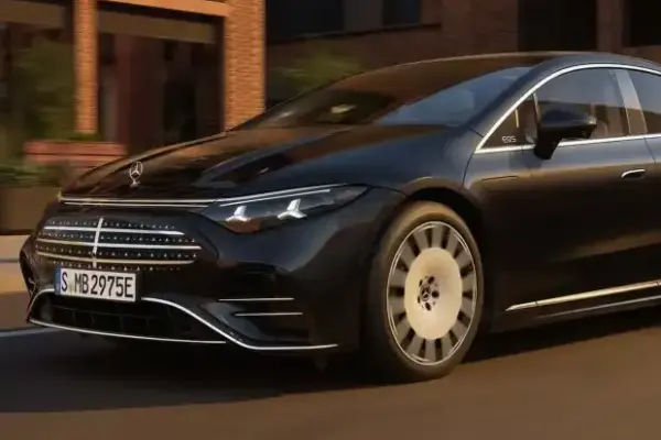 Mercedes EQS (2026): 800 Volt and up to 925 km range