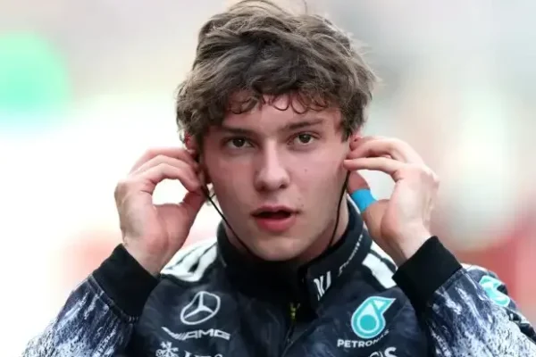 Kimi Antonelli was "very angry" about his poor race start in Japan
