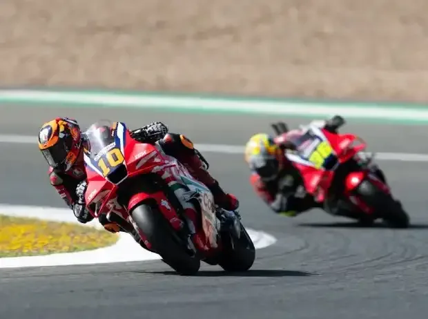 Titel-Bild zur News: Luca Marini und Joan Mir beim MotoGP-Test in Jerez