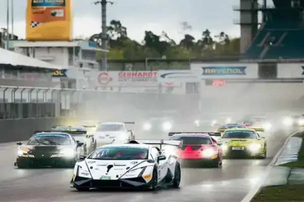 Regen-Poker & Boxen-Chaos: Wildes Debüt-Wochenende der GT Summer Series