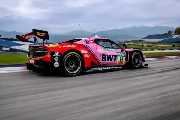 Two tire pots and "Lex Rene Rast": This is what the new DTM regulations look like