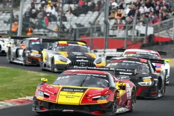 Kostenloser Livestream GTWC Europe: Auftakt Sprint-Cup in Brands Hatch