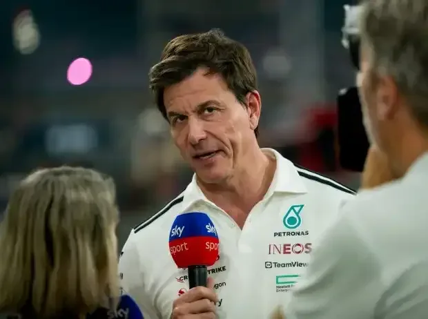 Titel-Bild zur News: Mercedes-Teamchef Toto Wolff in einem Interview