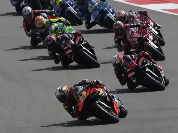 Acosta warns: "This is how MotoGP careers are getting shorter and shorter"