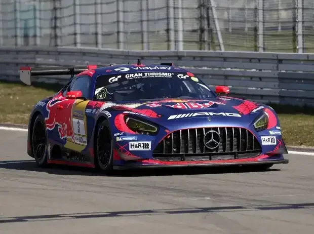 Title image for the news: Max Verstappen trains once more: Start with Lucas Auer at the 2026 24h Qualifiers!