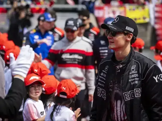 Title image for the news: George Russell before the Formula 1 race in Japan 2026