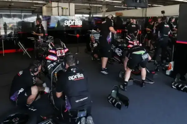 MotoGP 2027: Single-motorcycle rule under discussion for all teams
