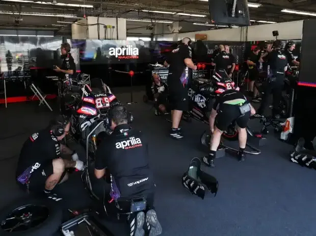 MotoGP 2027: Single-motorcycle rule under discussion for all teams