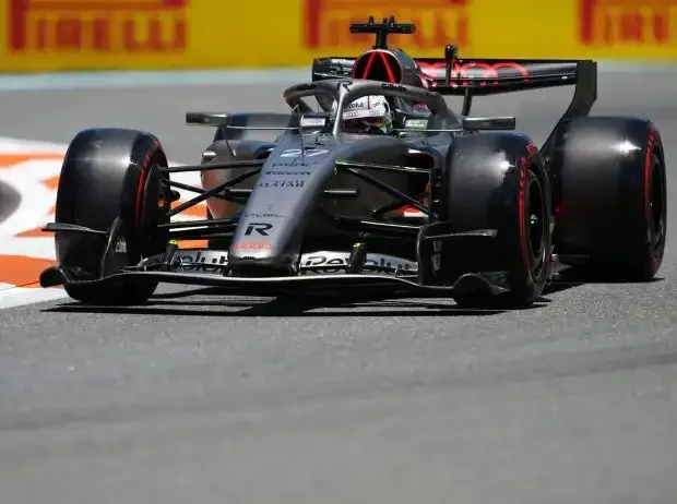 Title image for the news: Nico Hülkenberg in the Audi R26 at the 2026 Miami Grand Prix