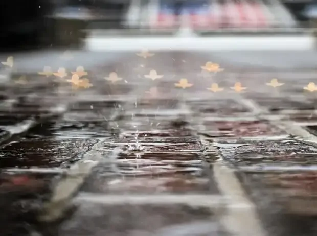 Titel-Bild zur News: Regen am Indianapolis Motor Speedway