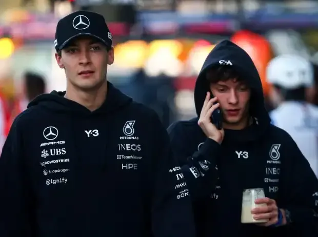 Title image for the news: George Russell and Kimi Antonelli in the Formula 1 paddock