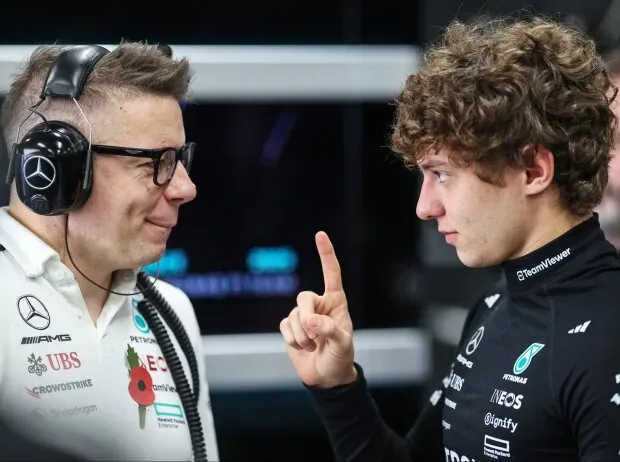 Race engineer Peter Bonnington with Kimi Antonelli in the Mercedes garage
