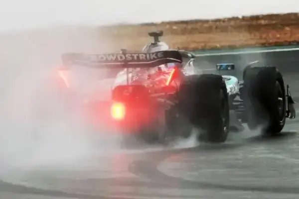 Pirelli tests rain tires - but provides neither images nor details
