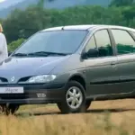 Renault Megane Scenic (1996-2003): The first compact van in Europe?