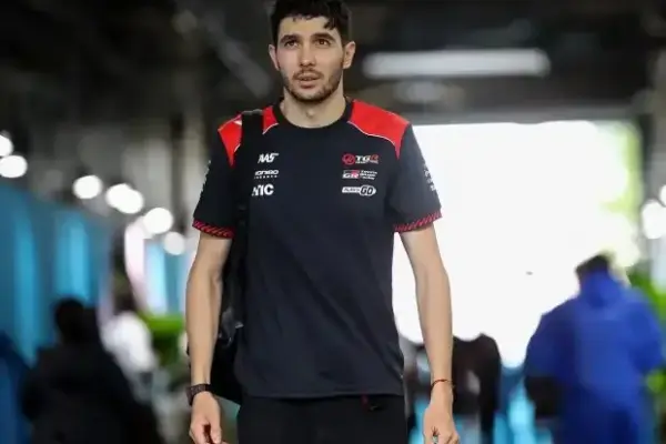 Ocon defends relationship with Haas team principal Komatsu