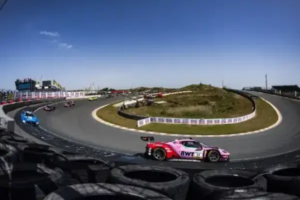 DTM Race Zandvoort 1: Ferrari driver Cairoli celebrates victory, Timo Glock unlucky