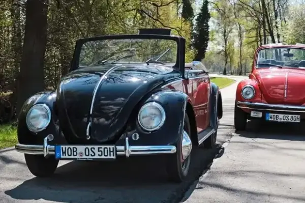 MaiKäfer Meeting 2026: VW showcases two Beetle convertible legends