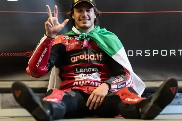 From Balaton straight to Mugello: Bulega tests the new 850 Ducati
