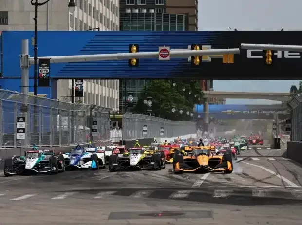 Title image for the news: Start of the IndyCar race in Detroit 2025