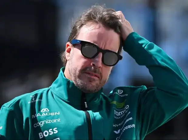 "Too much at the limit": Desperation crashes Alonso's Aston Martin