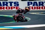 Marco Bezzecchi ahead of Jorge Martin (Aprilia)