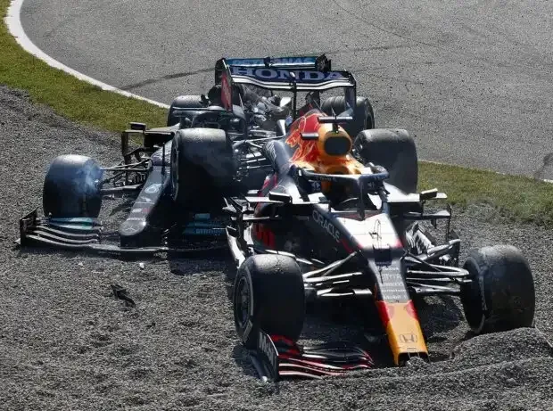 Title image for the news: Accident between Lewis Hamilton (Mercedes) and Max Verstappen (Red Bull) at the 2021 Monza Formula 1 race