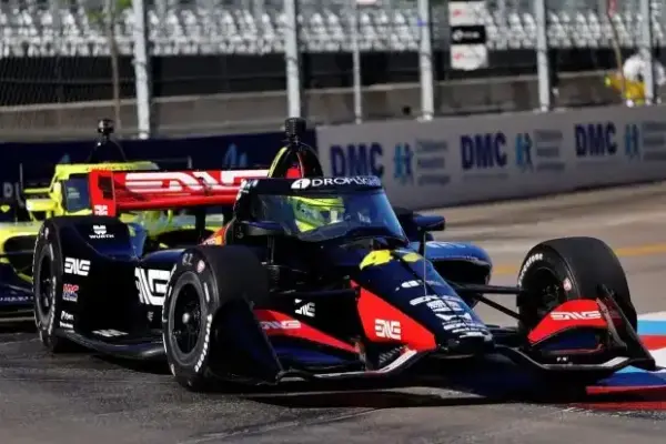 IndyCar Detroit 2026: First collision, then no radio for Mick Schumacher