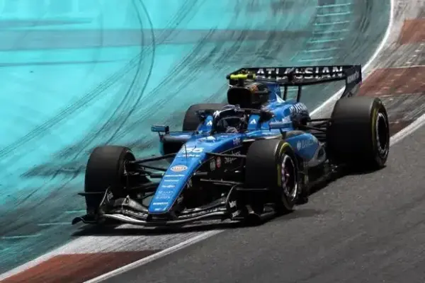 Carlos Sainz: Williams does not understand his Miami update