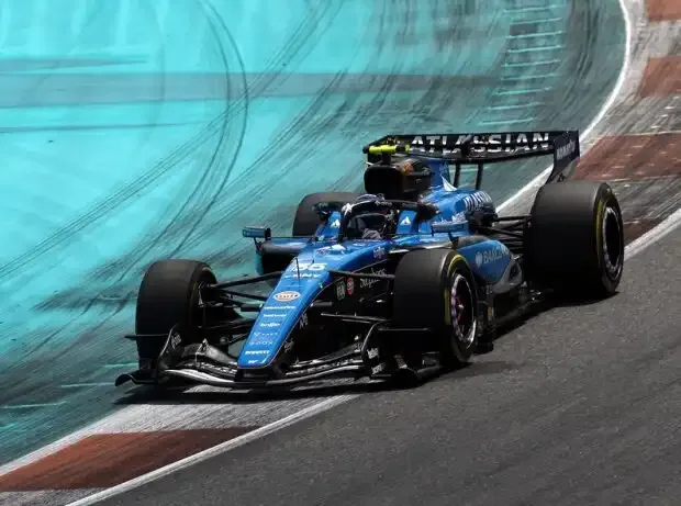 Title image for the news: Carlos Sainz (Williams FW48) at the Formula 1 race in Miami 2026