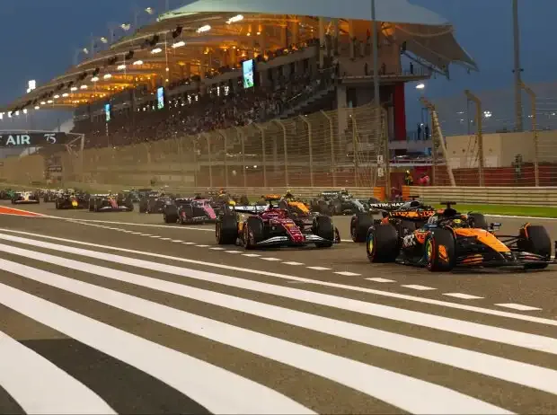 Title image for the news: The start of the Formula 1 race in Bahrain 2025