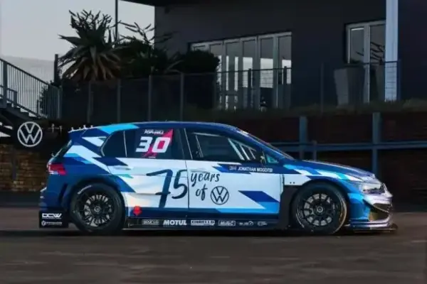 Over 1,000 HP: Volkswagen presents extreme Golf for hill climb racing