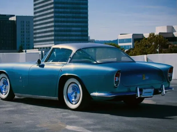 The 1954 Dodge Storm Z-250 was a Bertone design and equipped with a Hemi V8 engine