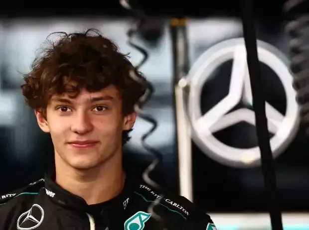 Title image for the news: Mercedes junior driver Kimi Antonelli in the 2024 season in the garage