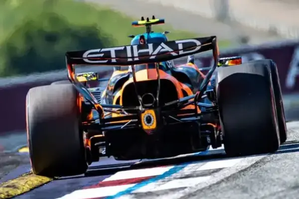 Spa: McLaren with new rear wing, but not the Macarena