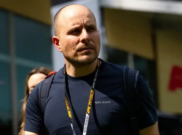 Expert: Ferrari should have hired Verstappen's engineer for Hamilton