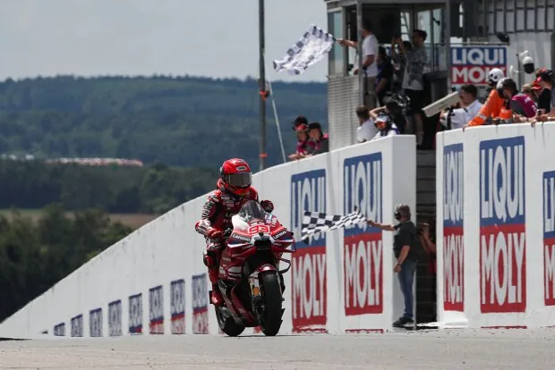 MotoGP live ticker Sachsenring: Marc Marquez unbeatable!
