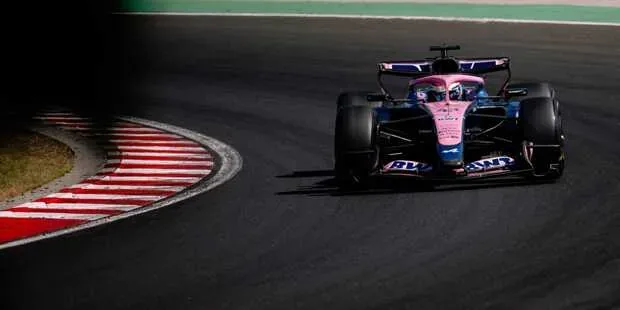 Three teams, three compounds: Pirelli tests tires in Hungary