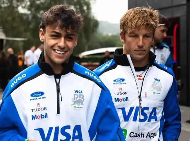 Down-to-earth: Lawson and Lindblad fly easyJet to Belgium GP