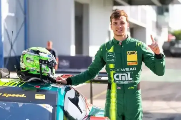 ADAC GT Masters: Day fährt zur Premieren-Pole am Nürburgring