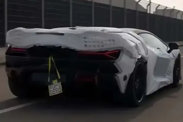 Lamborghini Revuelto SV: Debut is likely imminent