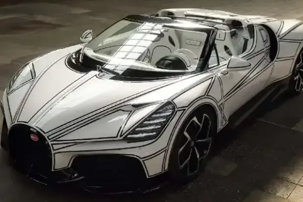 Bugatti W16 Mistral Blanc Éternel: Porcelain on Wheels
