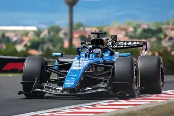 Williams driver frustrated: "Can't really drive at all"