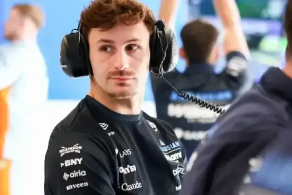 What is life like as a simulator driver at Williams in Formula 1?